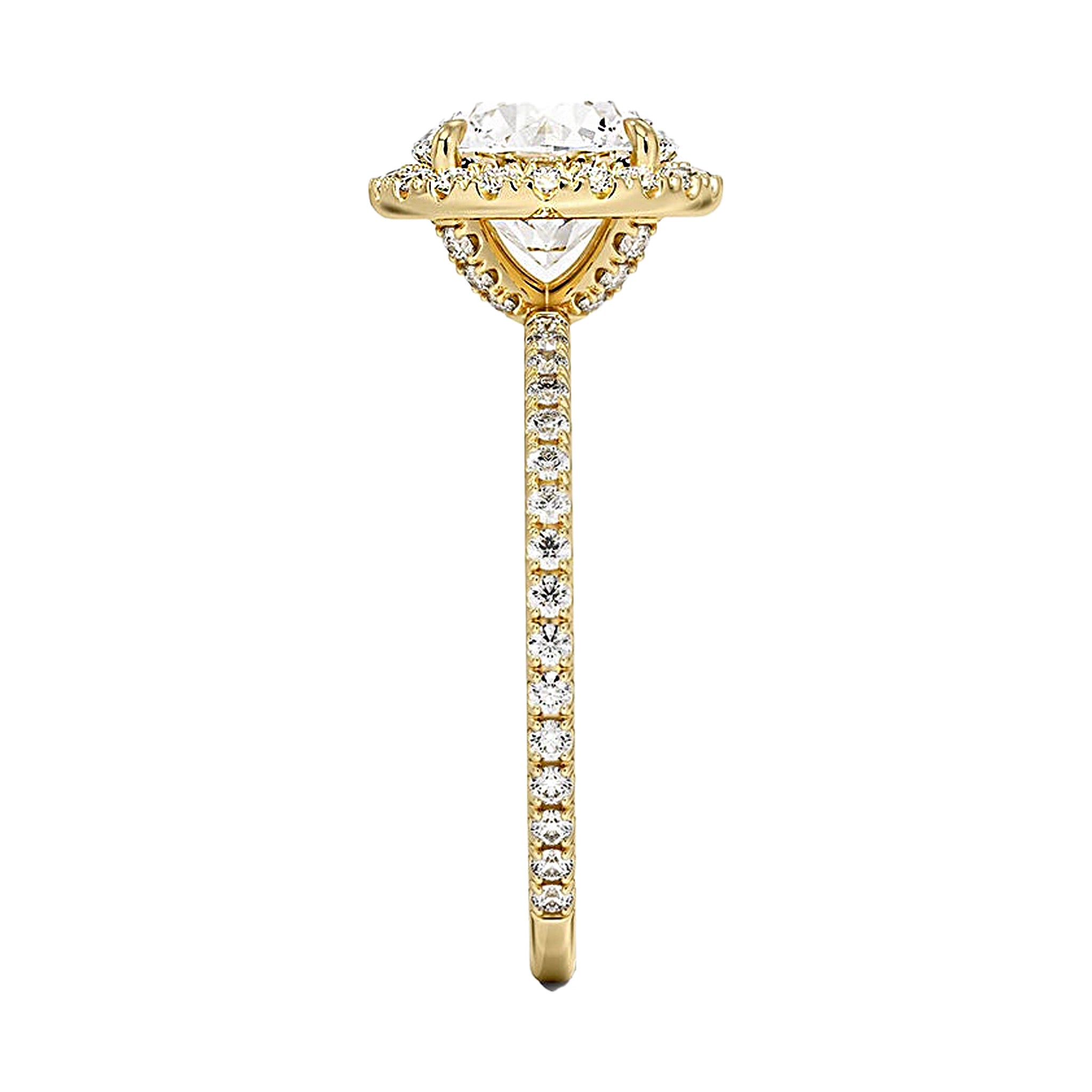 Round Diamond Halo Engagement Ring