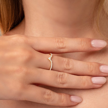Minimalist Chevron Band with Round Lab Grown Diamonds
