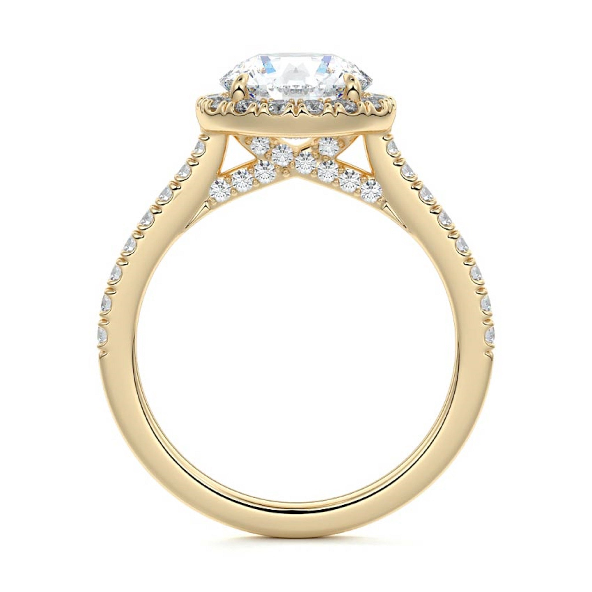 Brilliant Round Cut Moissanite Halo Engagement Ring