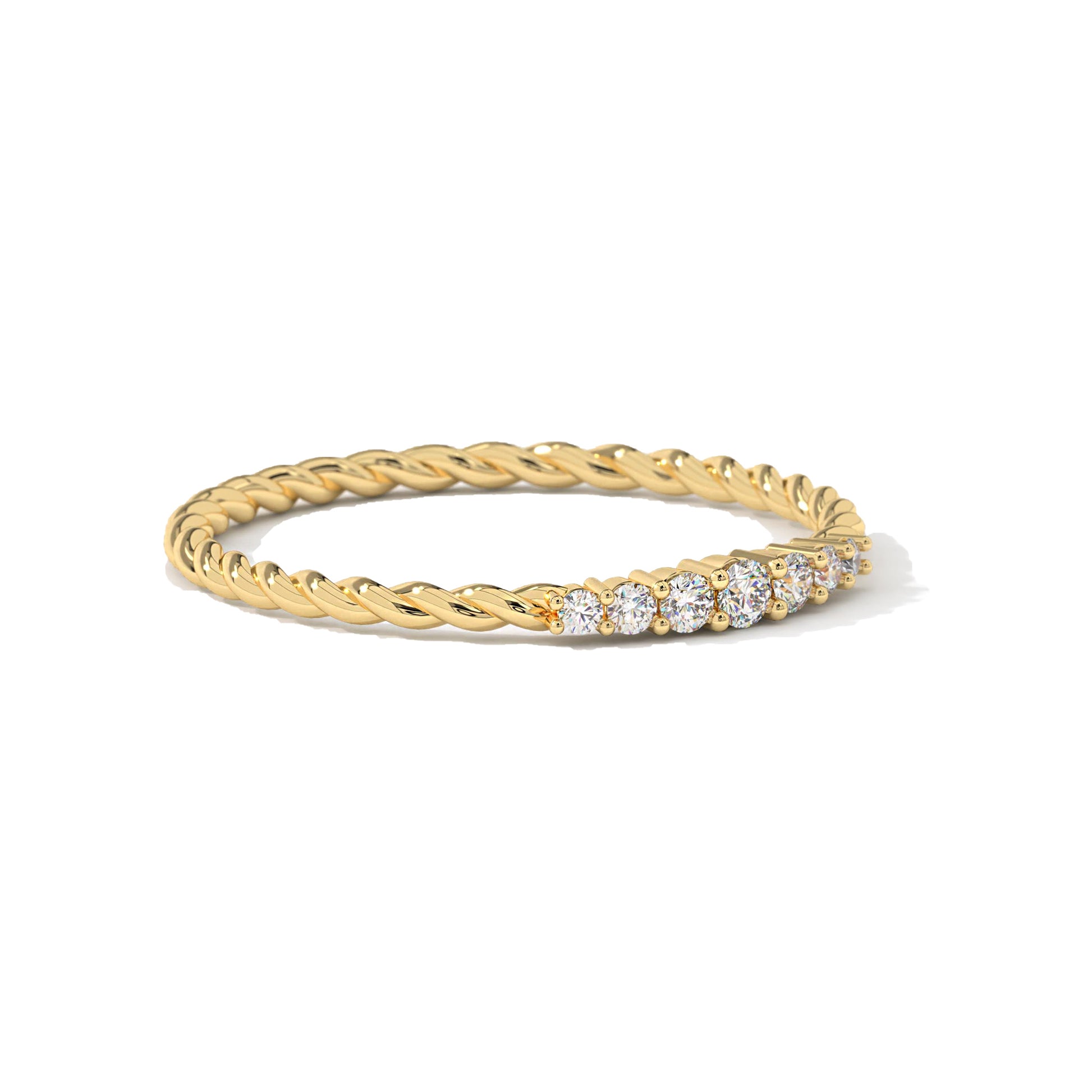 Side view of yellow gold Diamond Wedding Ring - Lab Diamonds | Carat Rio, featuring a twisted rope band and seven round diamonds.