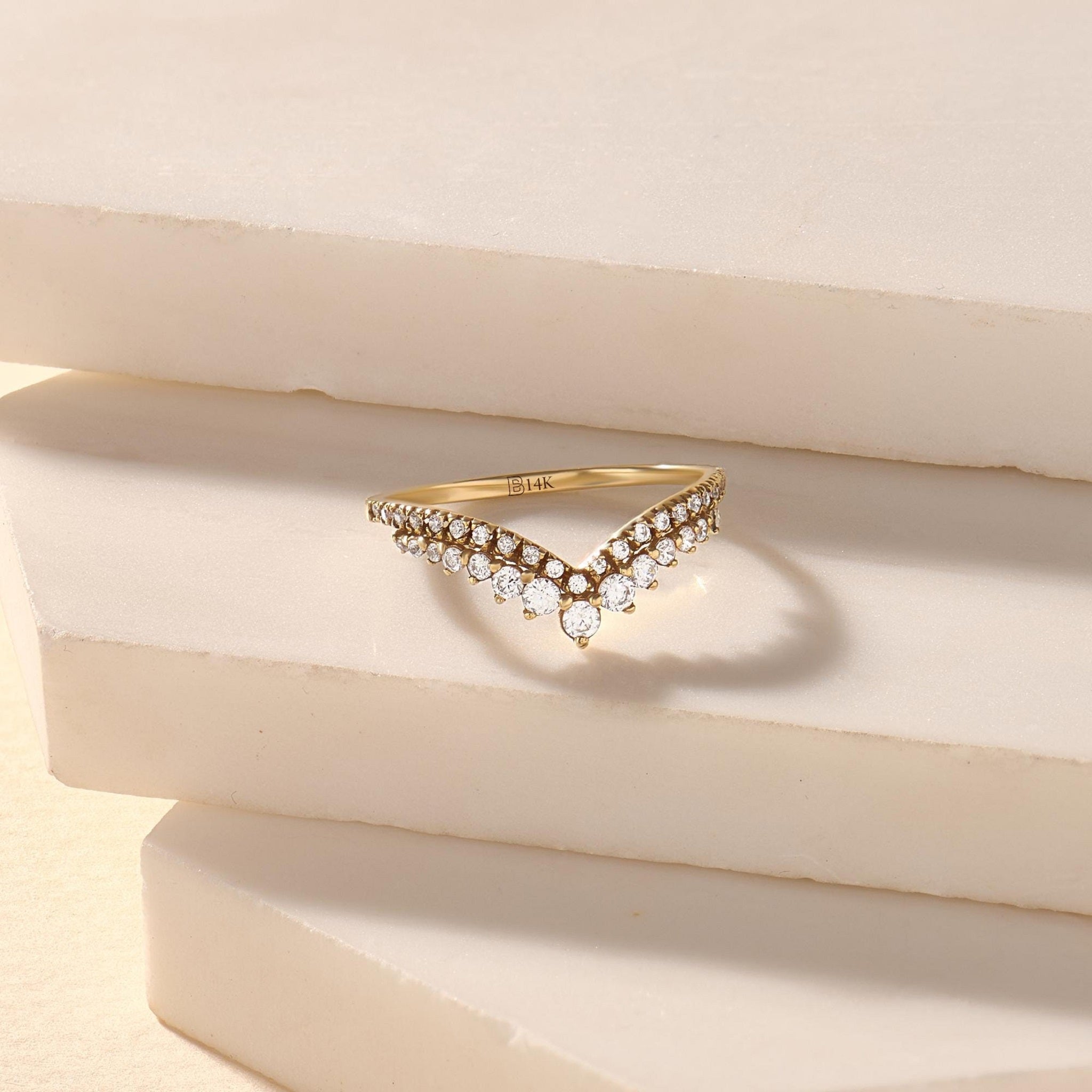 Chevron Style Round Curved Wedding Bands