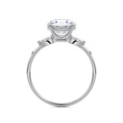 Round Diamond Three Stone Ring